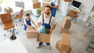 Your Guide to a Hassle-Free Office Move Checklist фото